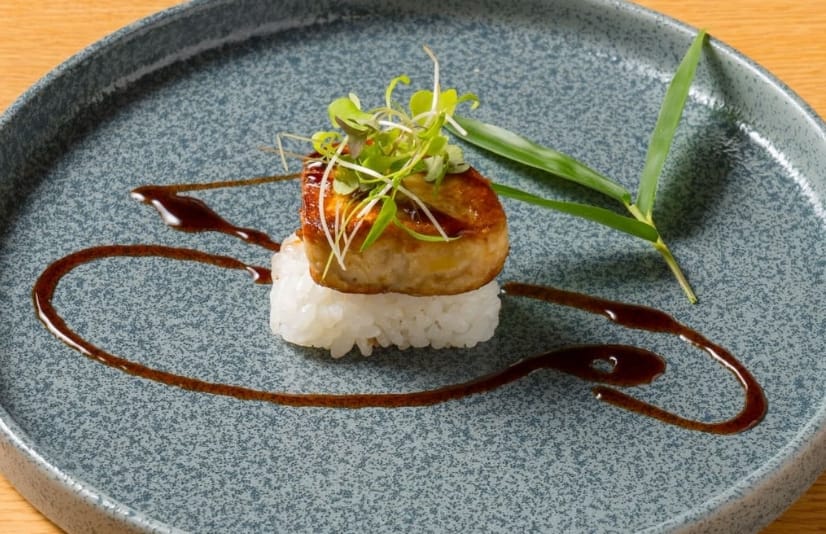 フォアグラのソテー お寿司仕立て