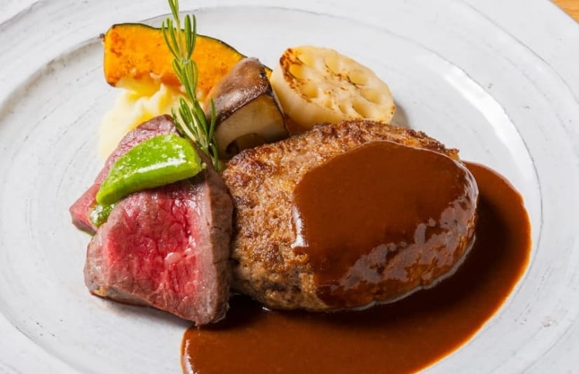 常陸牛100%PREMIUMハンバーグ&常陸牛のステーキ 3700円