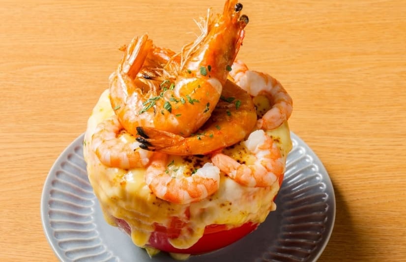 海老と茨城ほうれん草のボルケーノ アメリケーヌソース