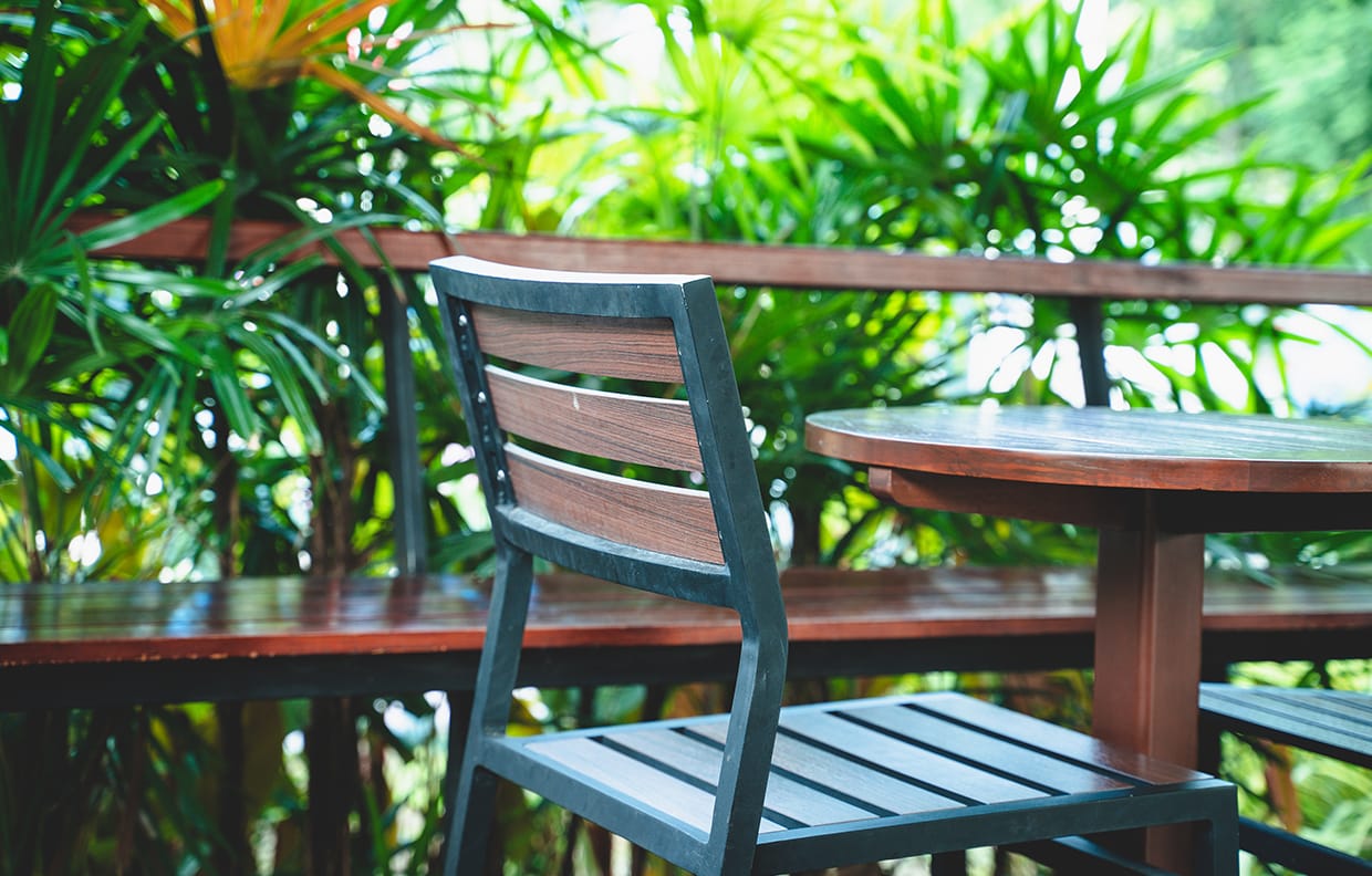 ボタニカル空間でくつろぐイメージ