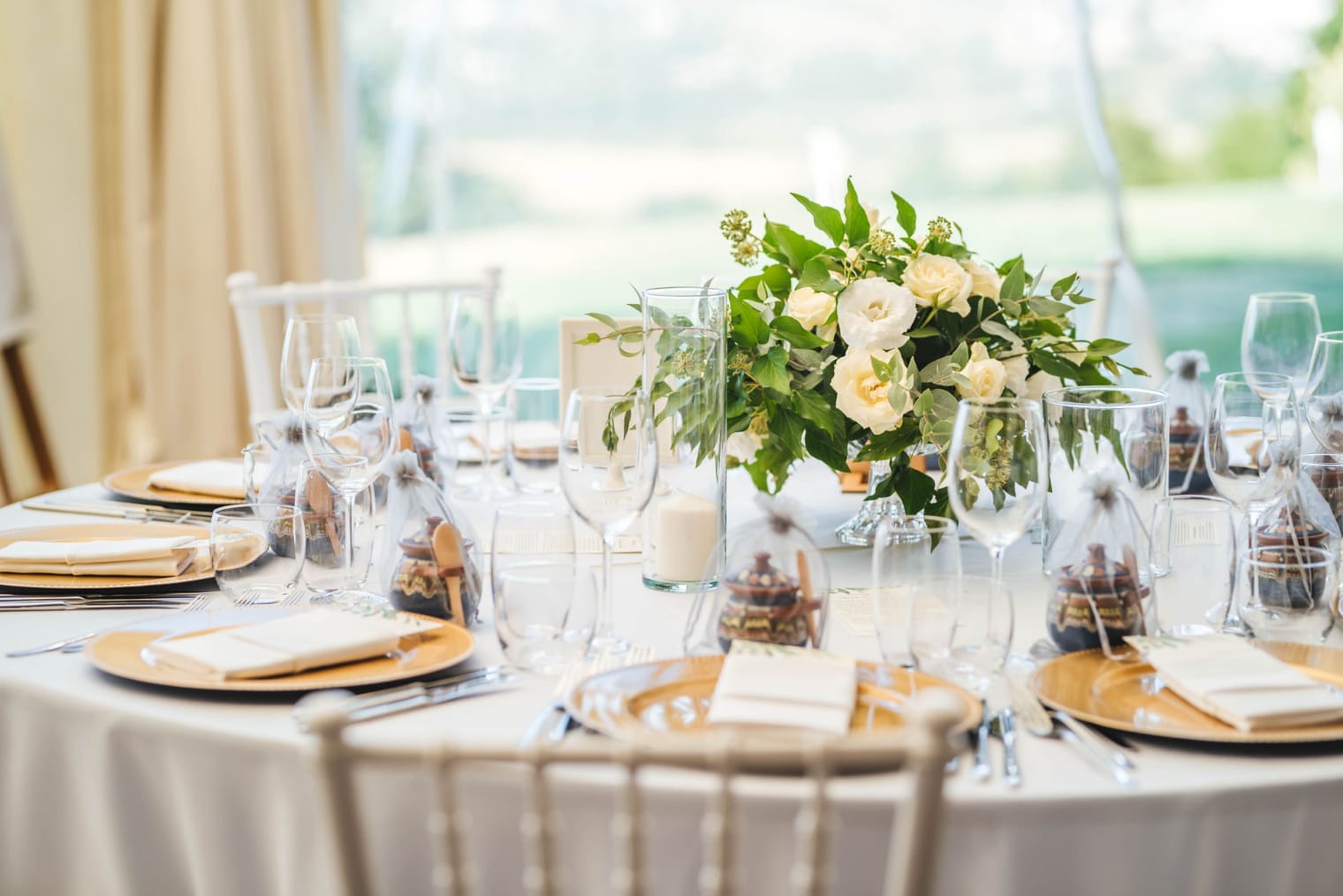 ウェディングパーティー